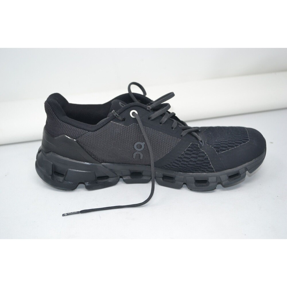 Men's Size 8 - On Cloudflyer All Black Athletic Running Shoe - 21.99225 Lace-Up - Picture 6 of 12